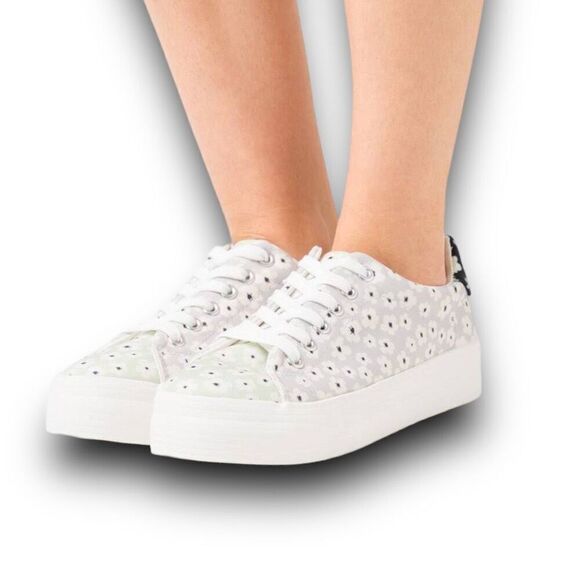 CALL IT SPRING Viollett Platform Sneaker in White Floral Size 6.5 NEW - Picture 15 of 15